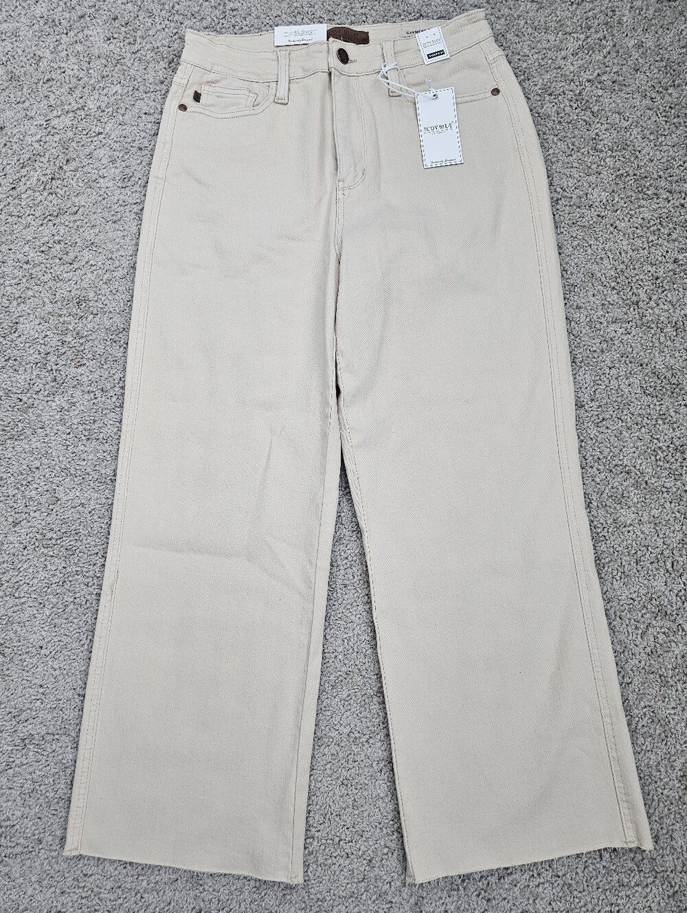 Judy Blue High Waist Garment Dyed Bone Straight Leg Jeans Size 9/29 Fringed NWT
